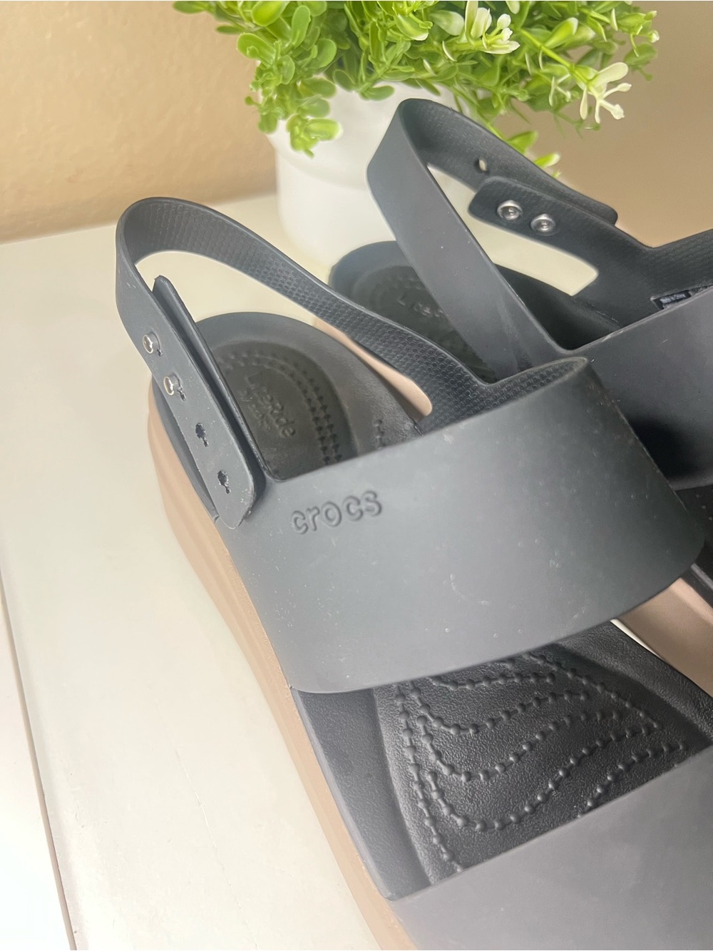 CROCS LiteRide Black Slingback Sandals - Picture 3 of 7